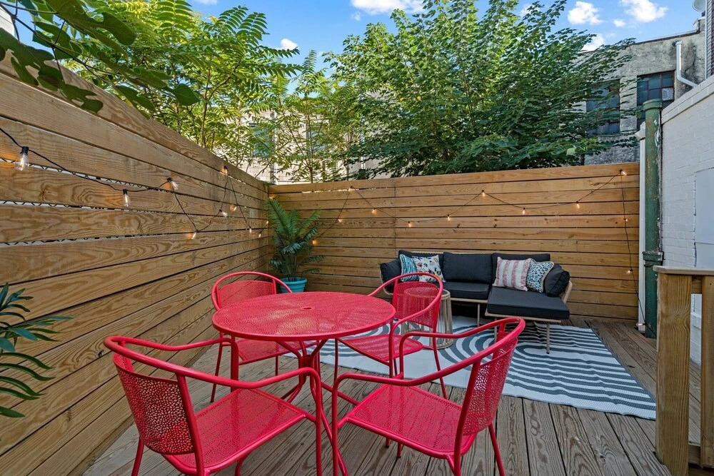 Passyunk Square Spacious 1BR - Huge Deck