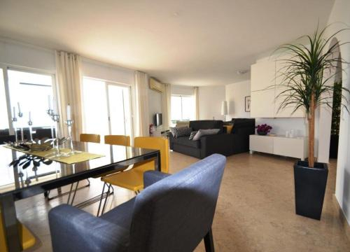 Apartamento Pé na Areia, Clube Nautilus, Porches