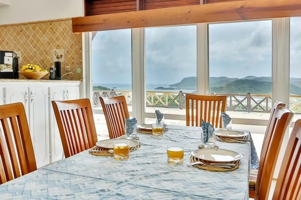 Hilltop 1-bed Villa With Great Views Out To Sea - Villa Cadasse 1 Bedroom Villa by RedAwning