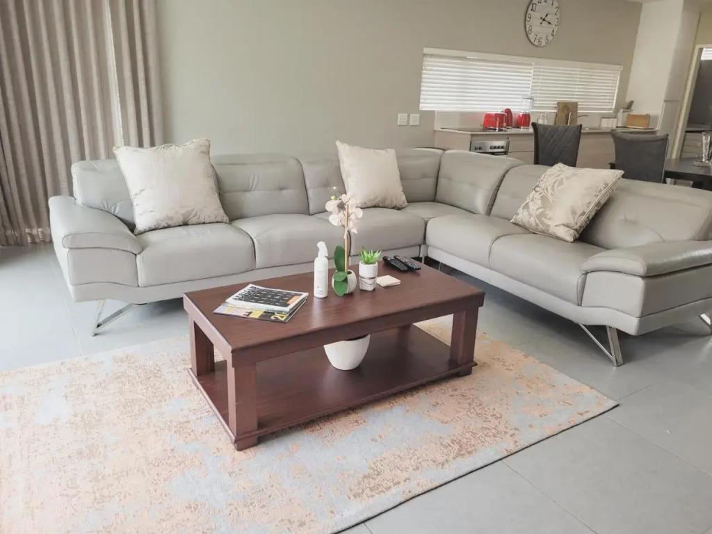 Cheerful 3-bedroom home in Zimbali Wedge Estate