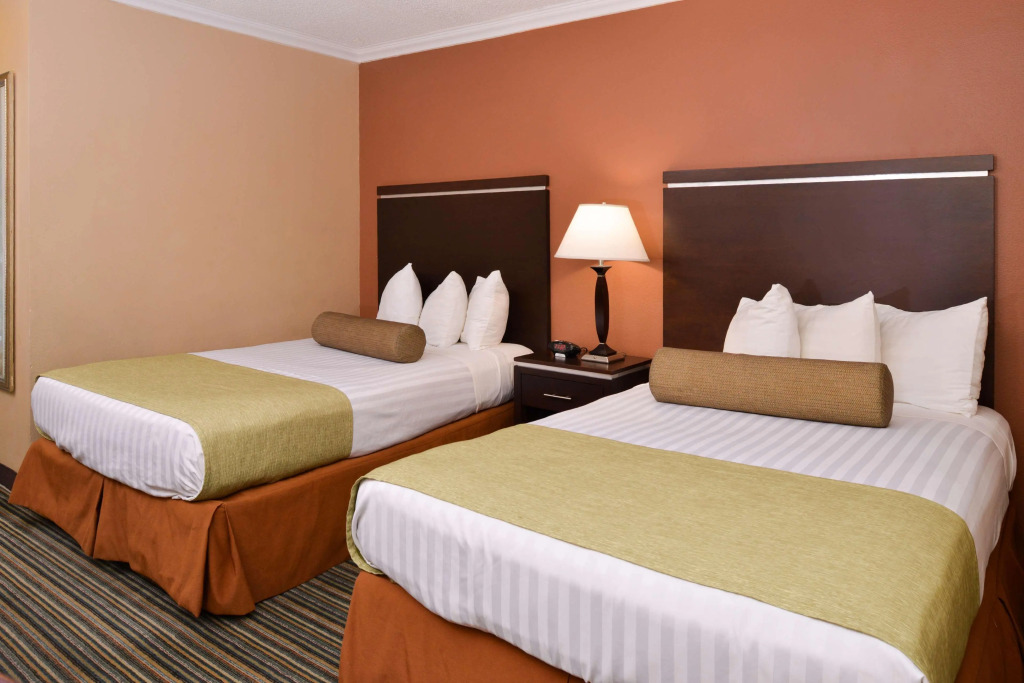 Best Western Courtesy Hotel - Anaheim Resort Amusement Park
