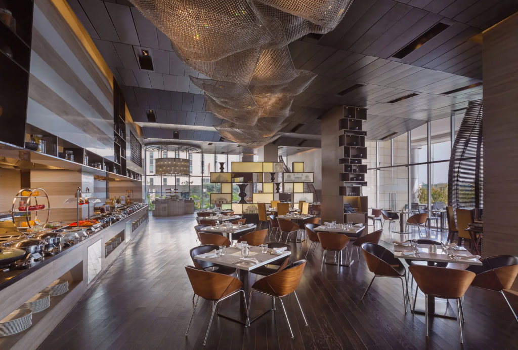 Holiday Inn New Delhi Aerocity by IHG