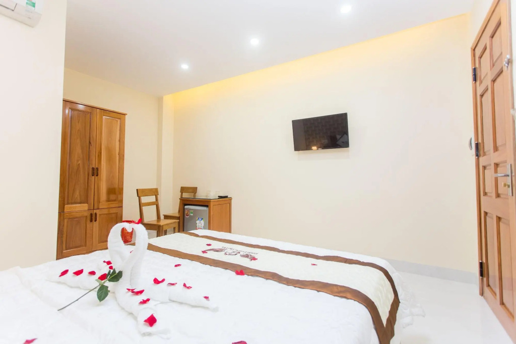 Dam Phuc Hotel