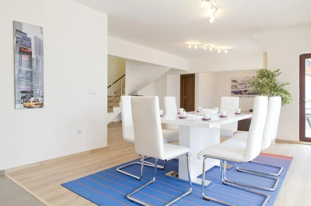 Vitosha Downtown Apartments