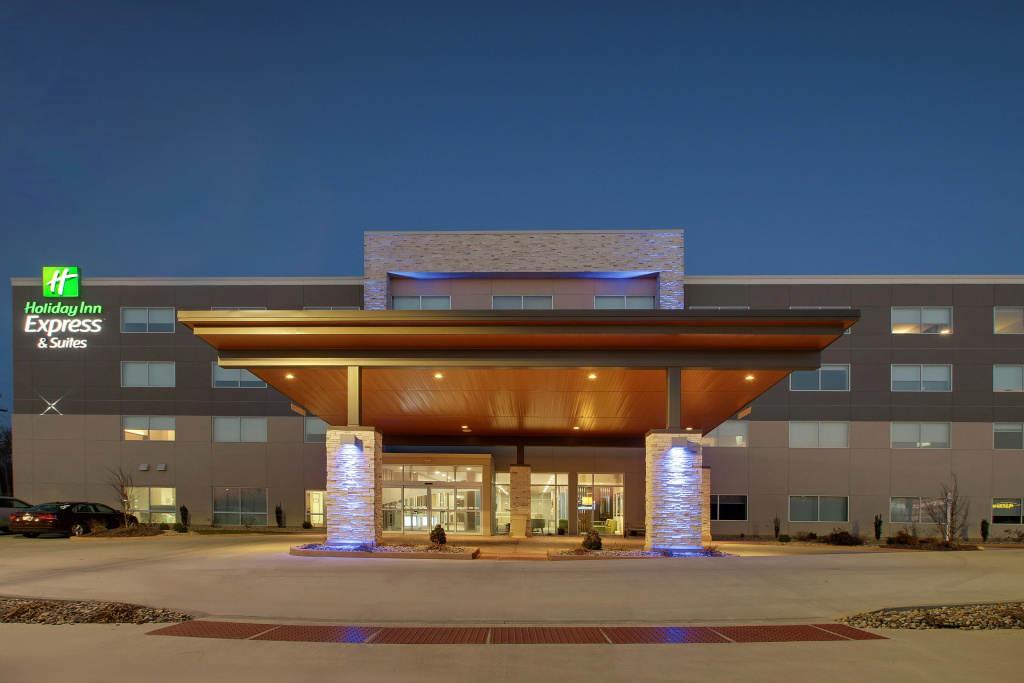 Holiday Inn Express & Suites - Mount Vernon by IHG