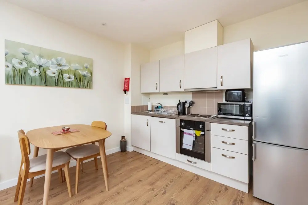 Golden Heights Suites by Kasar Stays