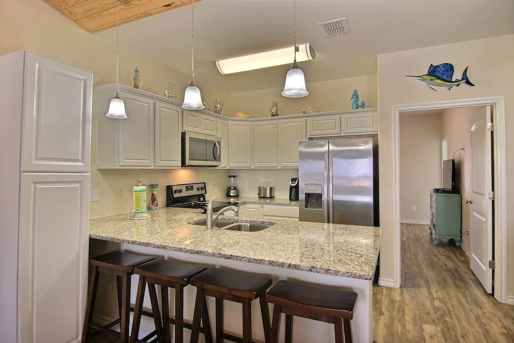Cajun Shrimp 605 by RedAwning