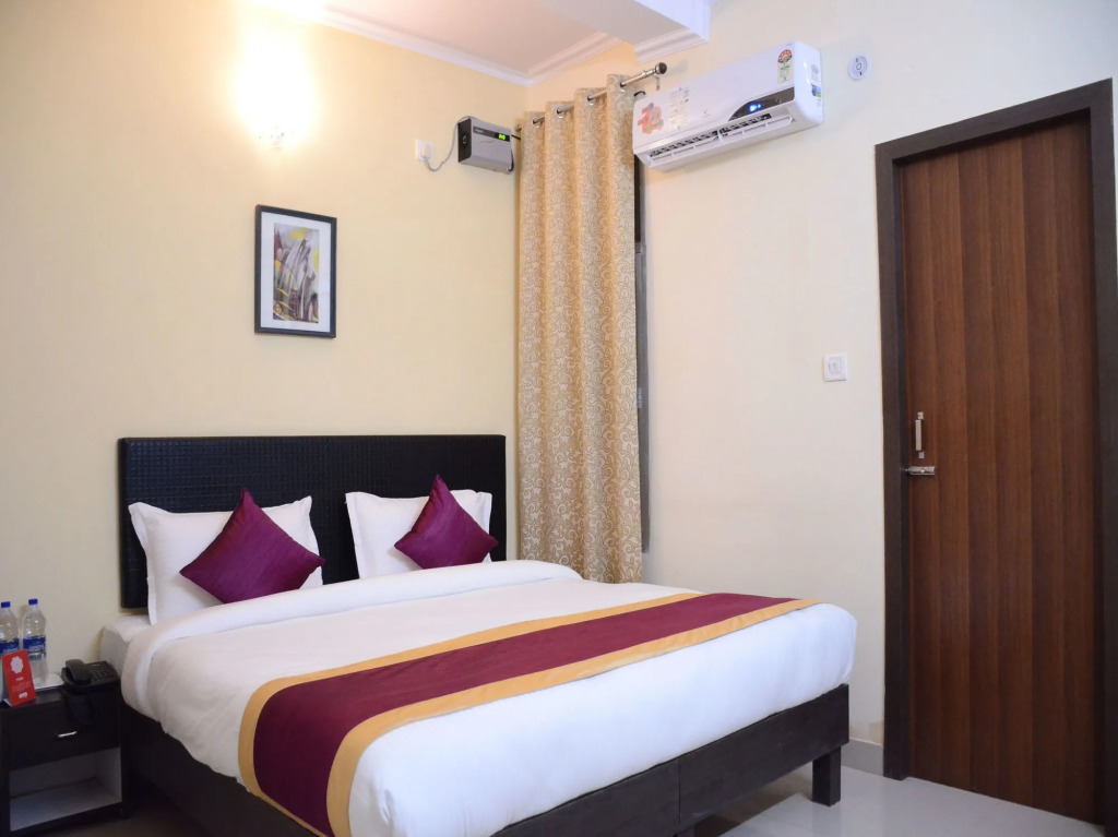 Hotel Shyamal by OYO Rooms