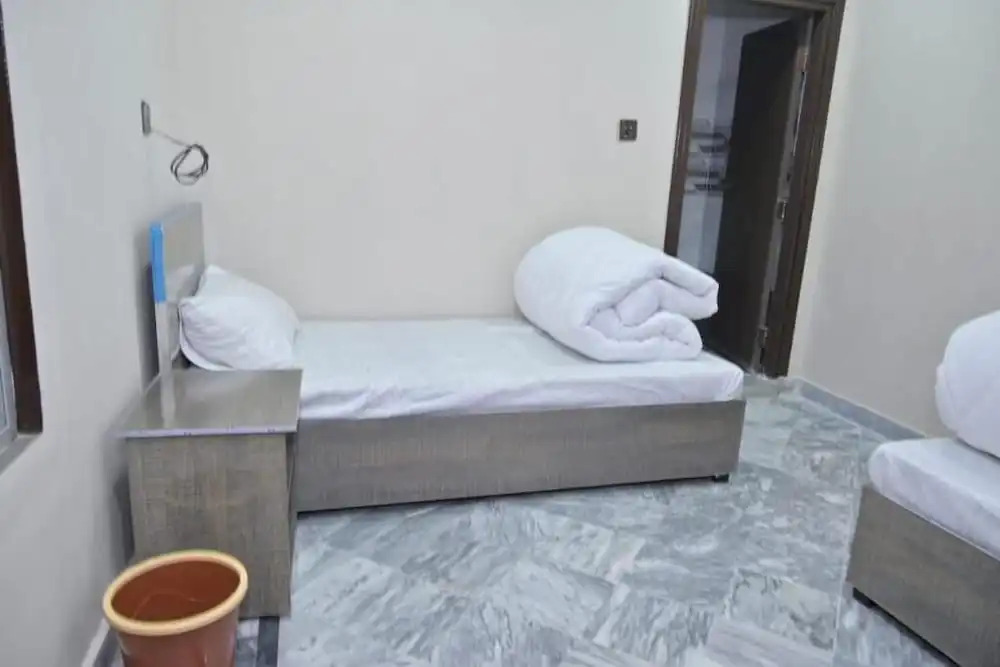 Royal Suites Hotel
