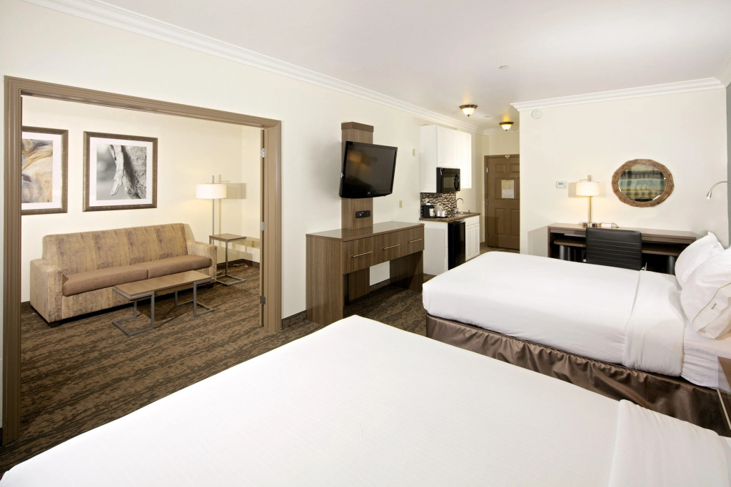 Holiday Inn Express Hotel & Suites - Paso Robles by IHG