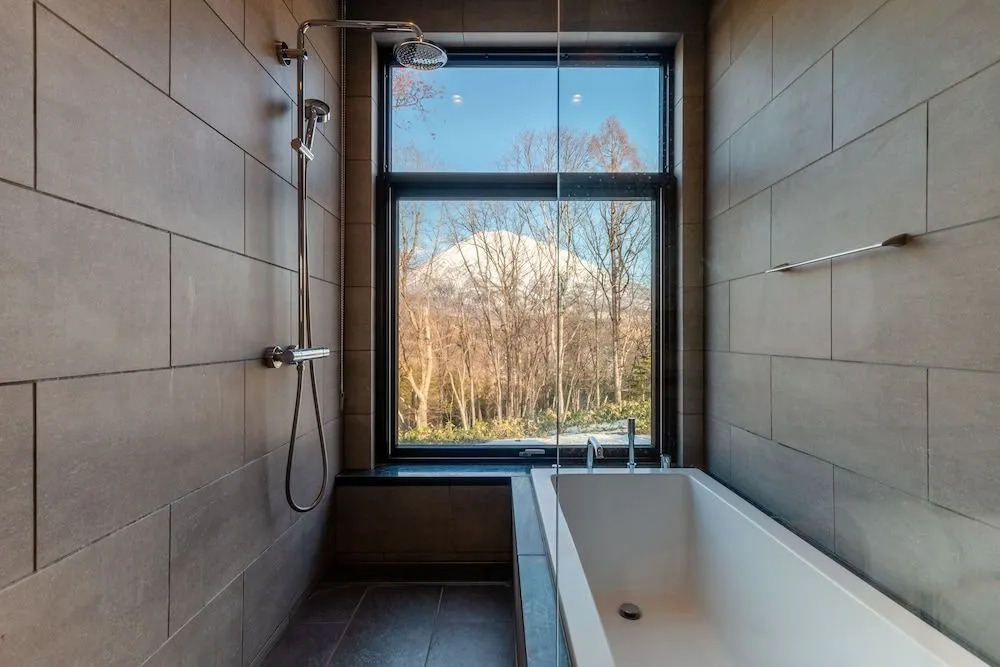 Yanagi House by H2 Life