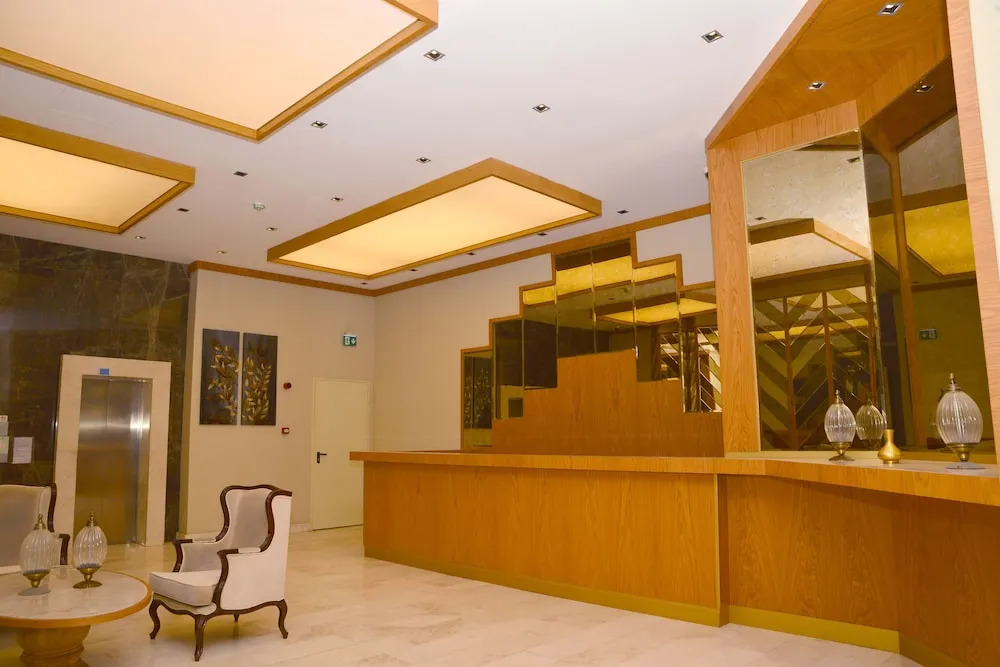 Double Park Suites