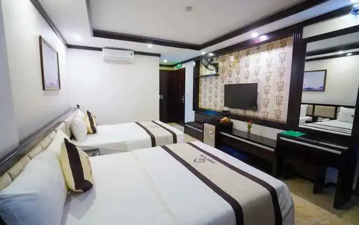 Osaka Ha Long Hotel