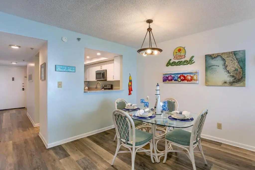 607 Sandcastle I