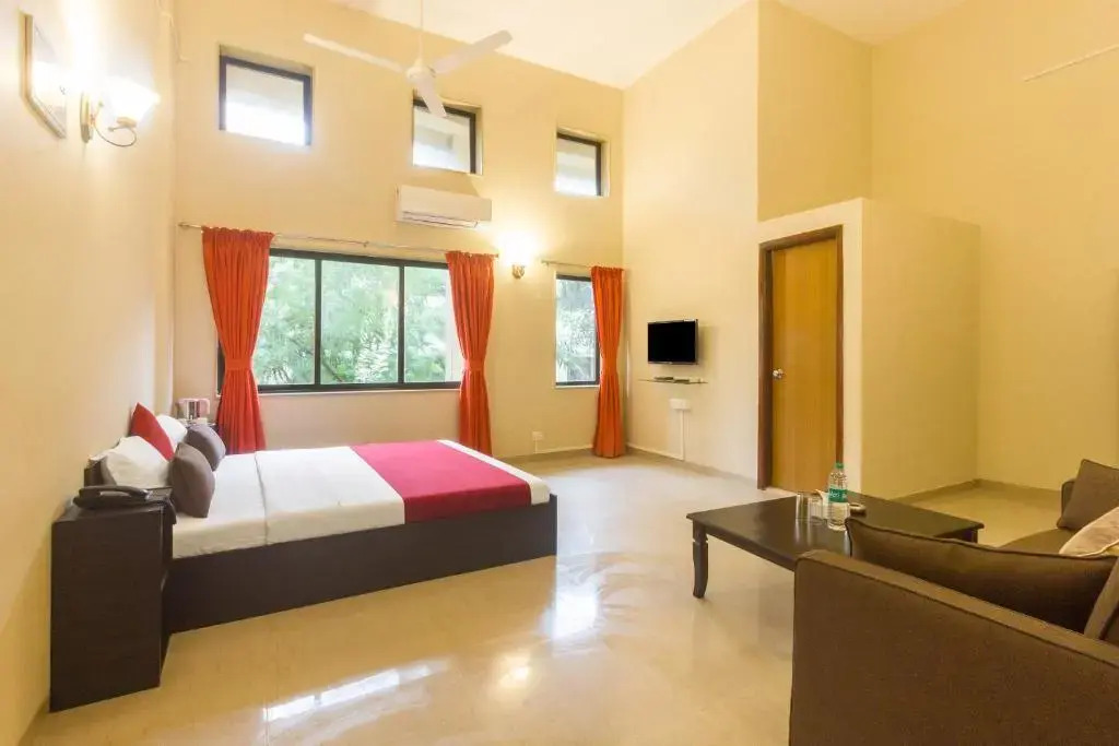 Center 1 Suites