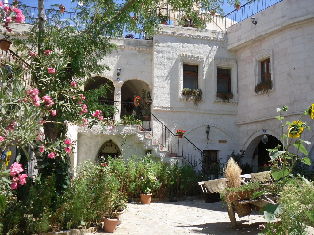 Cappadocia Cave Suites
