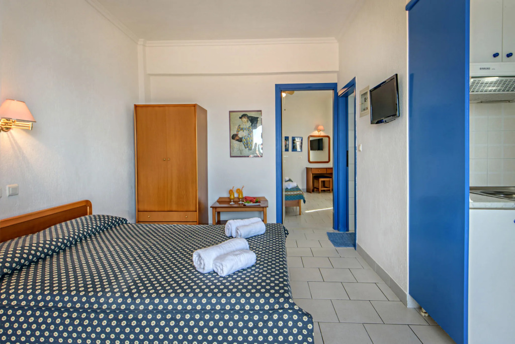 Lazaridis Luxury Studios & Apartments