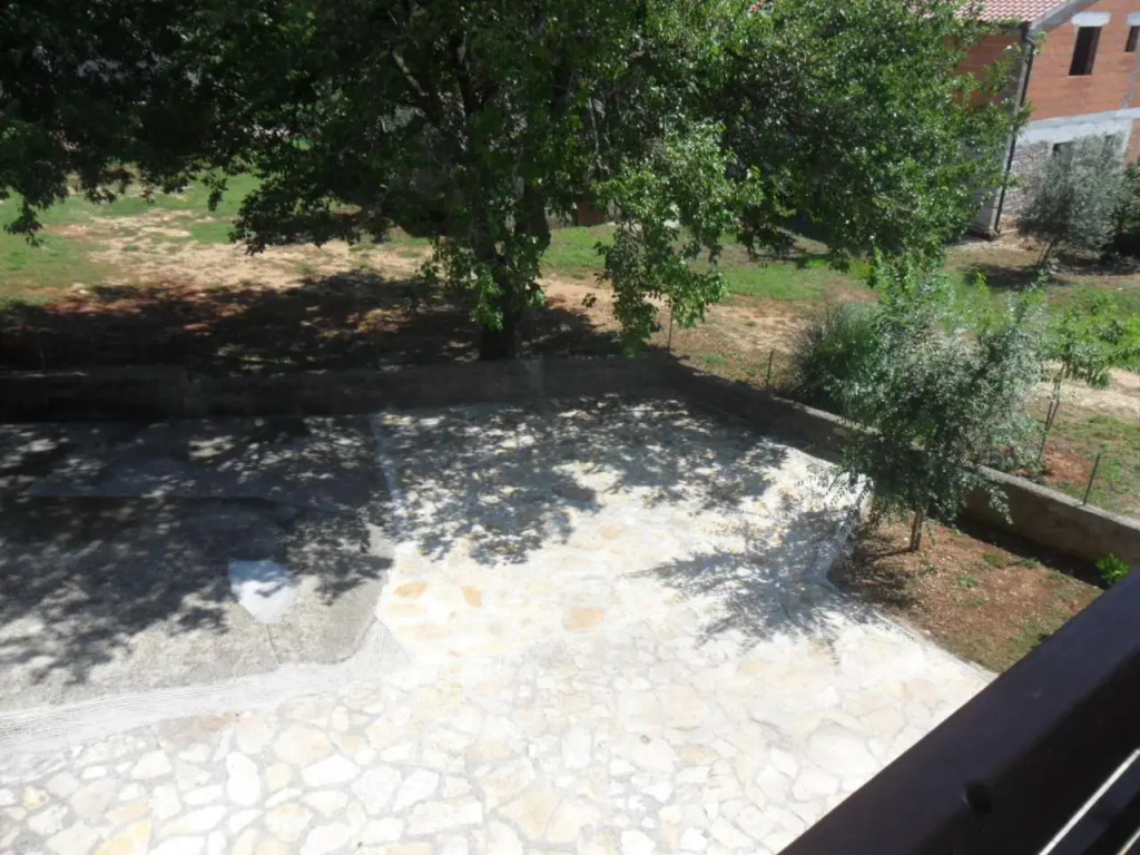 One-Bedroom Apartment Poljica with an Outdoor Swimming Pool 03