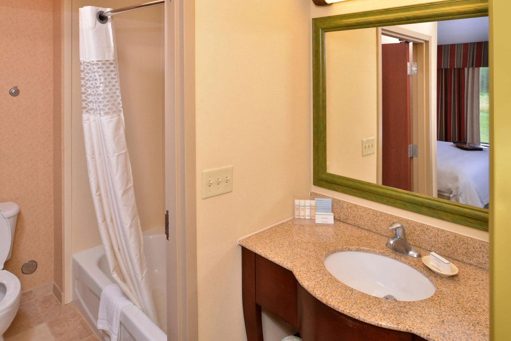 Hampton Inn & Suites St. Louis - Edwardsville