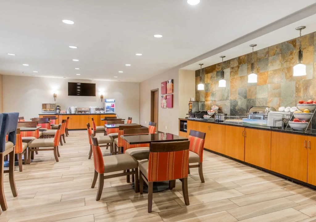 Comfort Suites Fairview Heights Saint Louis