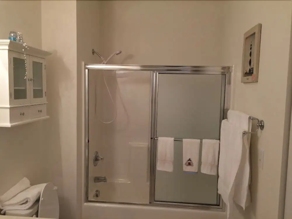 22D Sandpiper Bay 3 Bedrooms 2 Bathrooms Condo