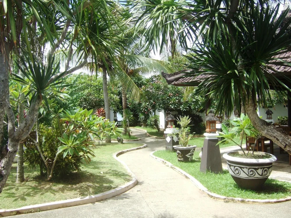 Bali Sunset Hotel