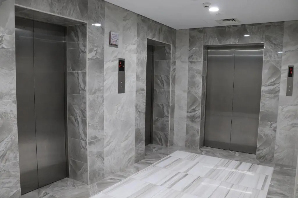 Rose Dream-Two Bedroom Furnished Apart..