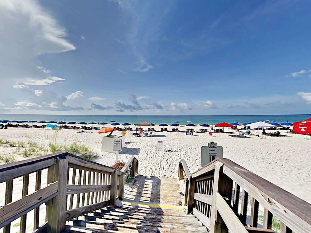 921 W Beach Blvd Condo Unit 705 2 Bedrooms 2 Bathrooms Condo