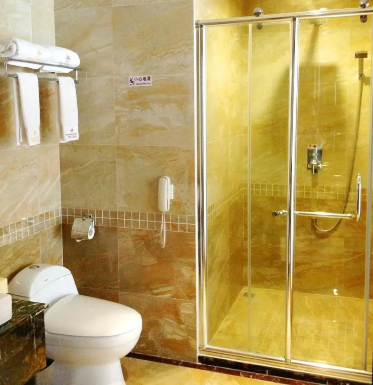 Bama Phoenix Hotel