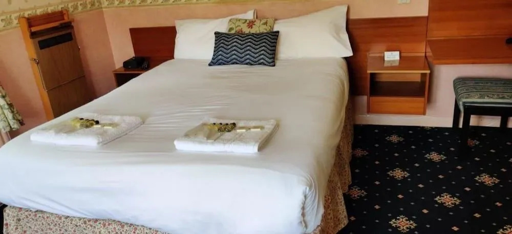 The Limes Hotel