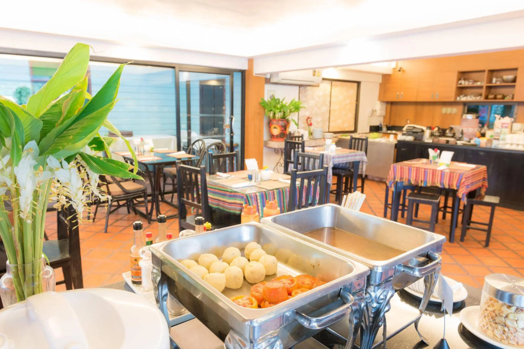 Nak Nakara Hotel