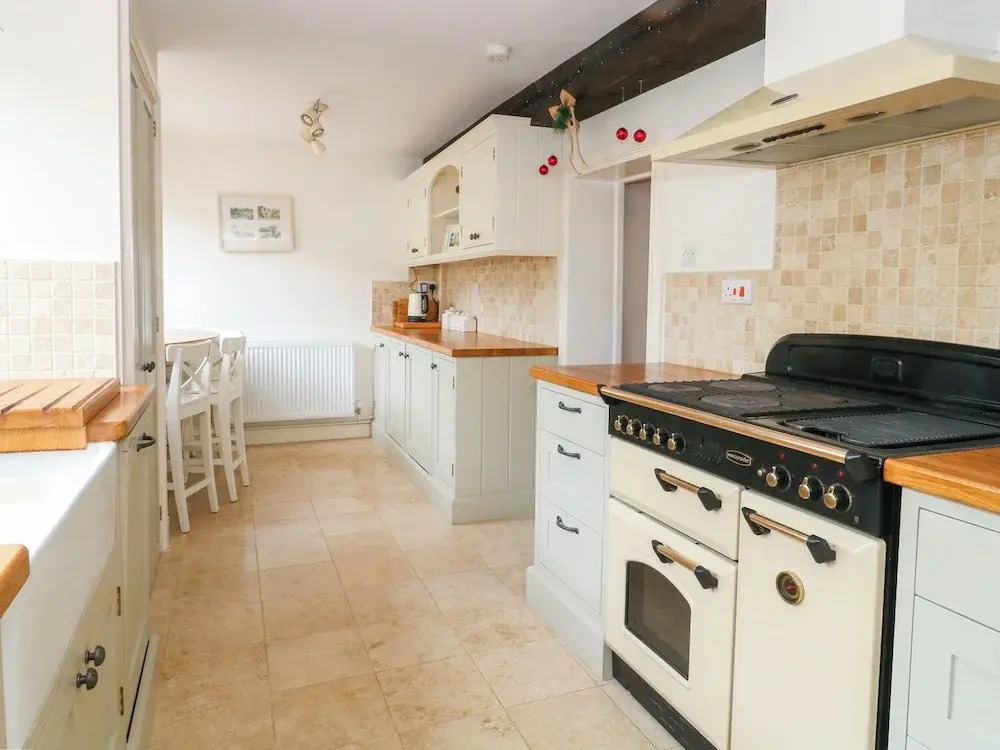 Greenham Cottage