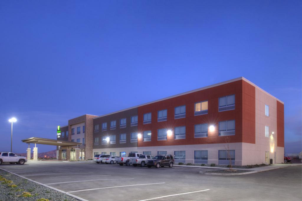 Holiday Inn Express & Suites - Van Horn by IHG