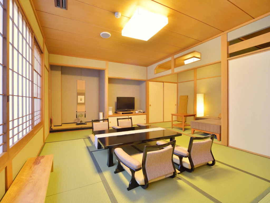 Narashino no sato Gyokusui -6 years or older