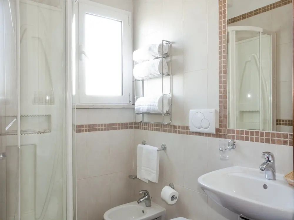 Quiet Apartment with Balcony near Riccione