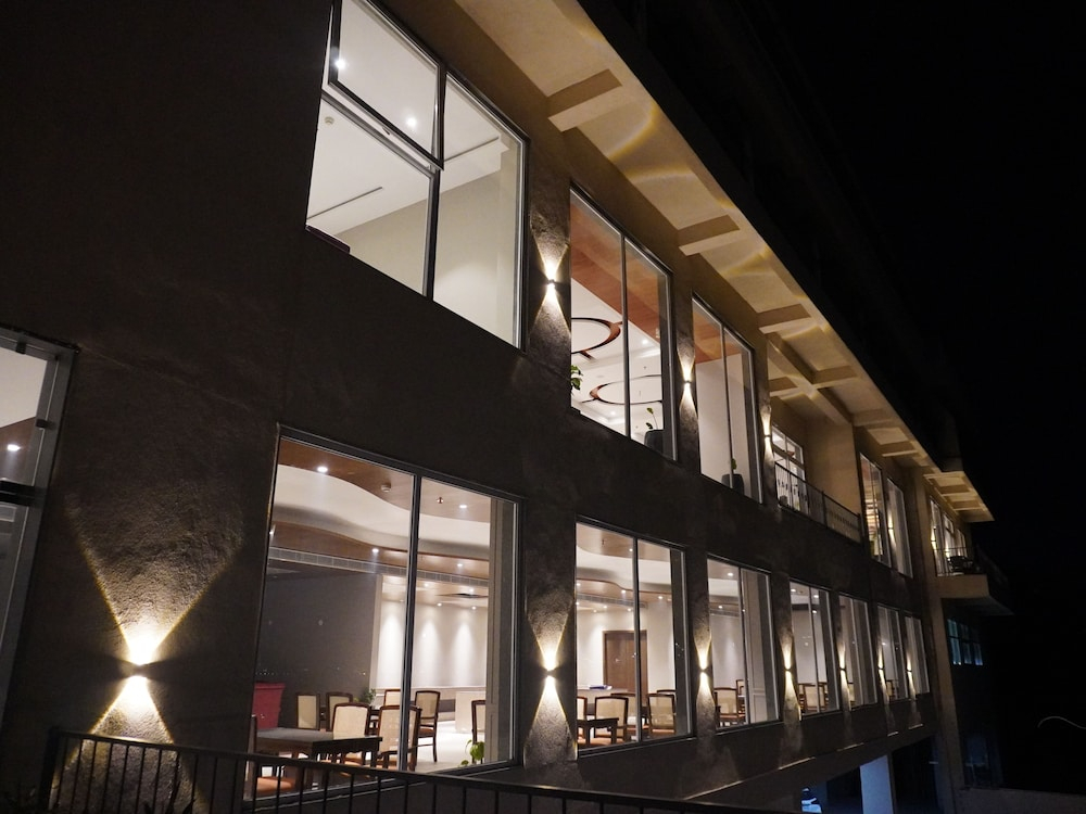 Astra Resort and Caffe Kasauli