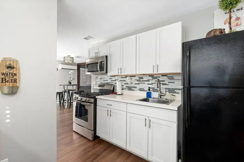 Central Phoenix Casita Unit C