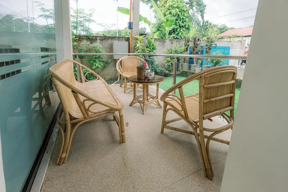 Loboc Riverside Inn & Restaurant
