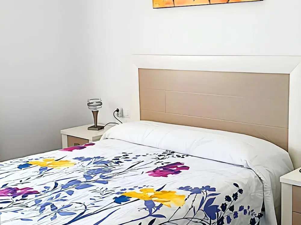 Apartamento con terraza cerca a la playa