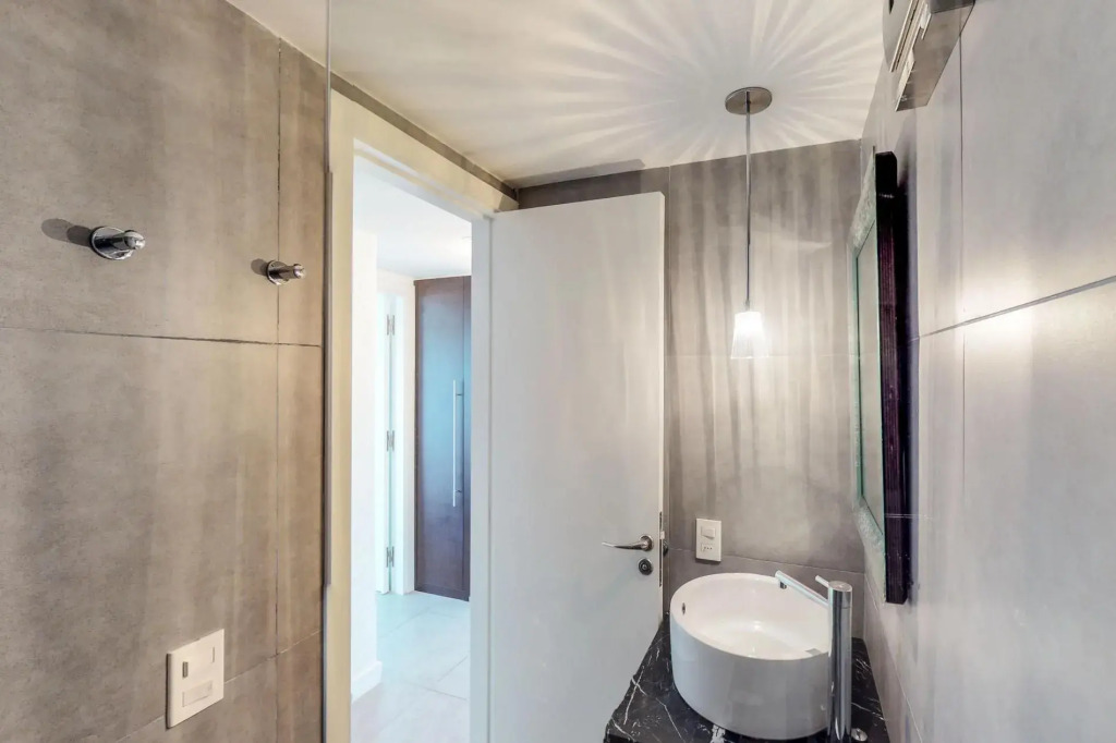 Oceana Suites Yoo ∙ Suite 302