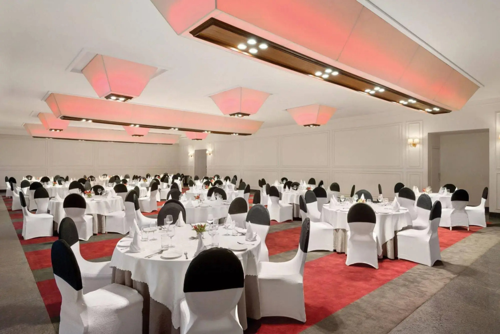 Saura Hotel, Agra - A Club Mahindra Associate