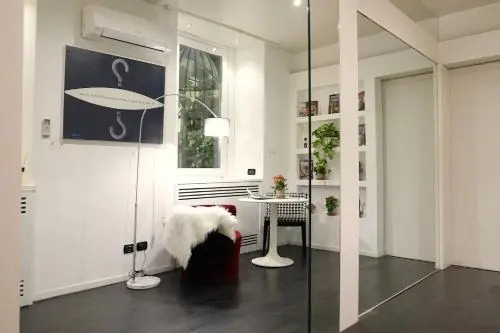 Via Condotti Private Suite