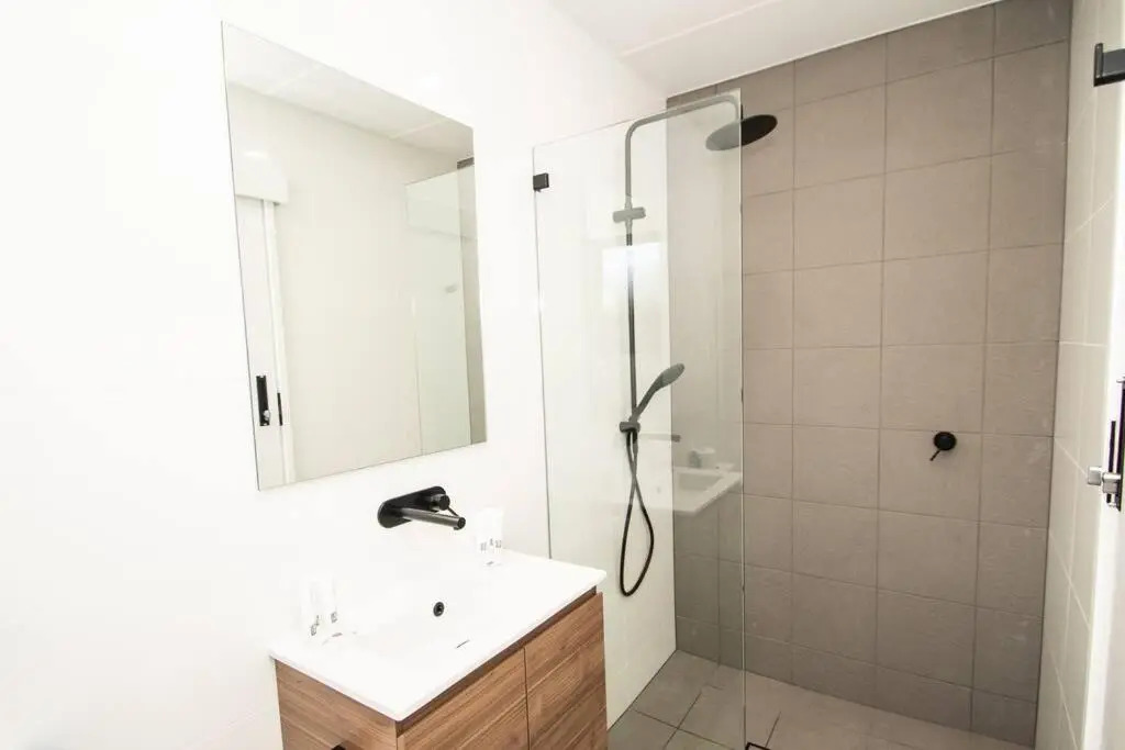 Willow Court Unit 1