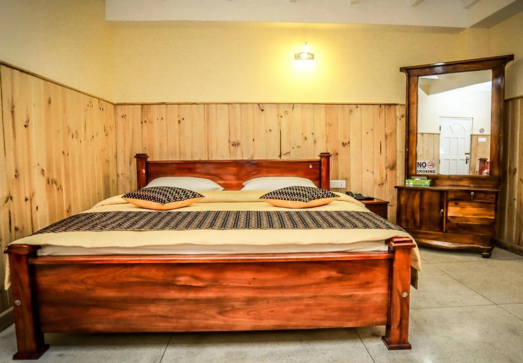 Himawari Hills Hotel and Hostel