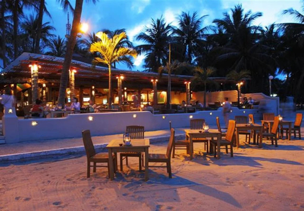 Adam Viet Nam Hotel
