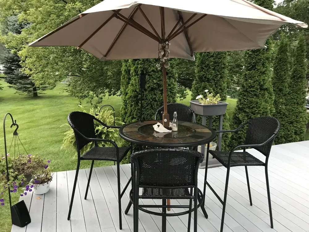The Harsens Island Getaway Resort