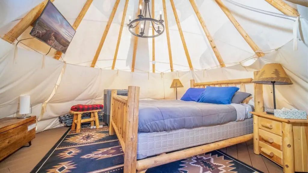OK RV Park Glamping Tipi OK56