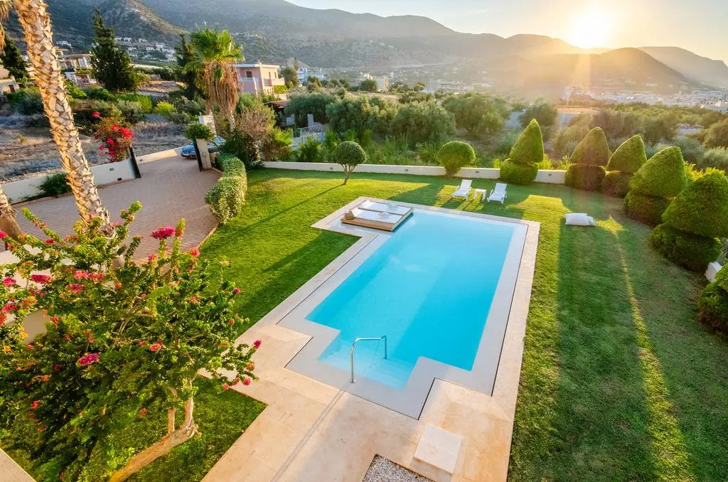 Villa Iris Luxury House