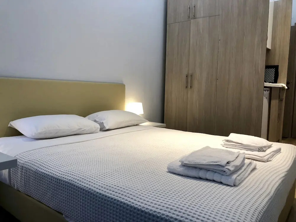 Mitropoleos Charming Studio