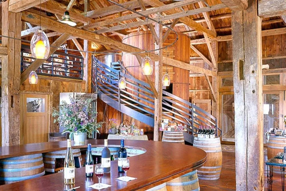 Camden Harbour Inn a member of Small Luxury Hotels